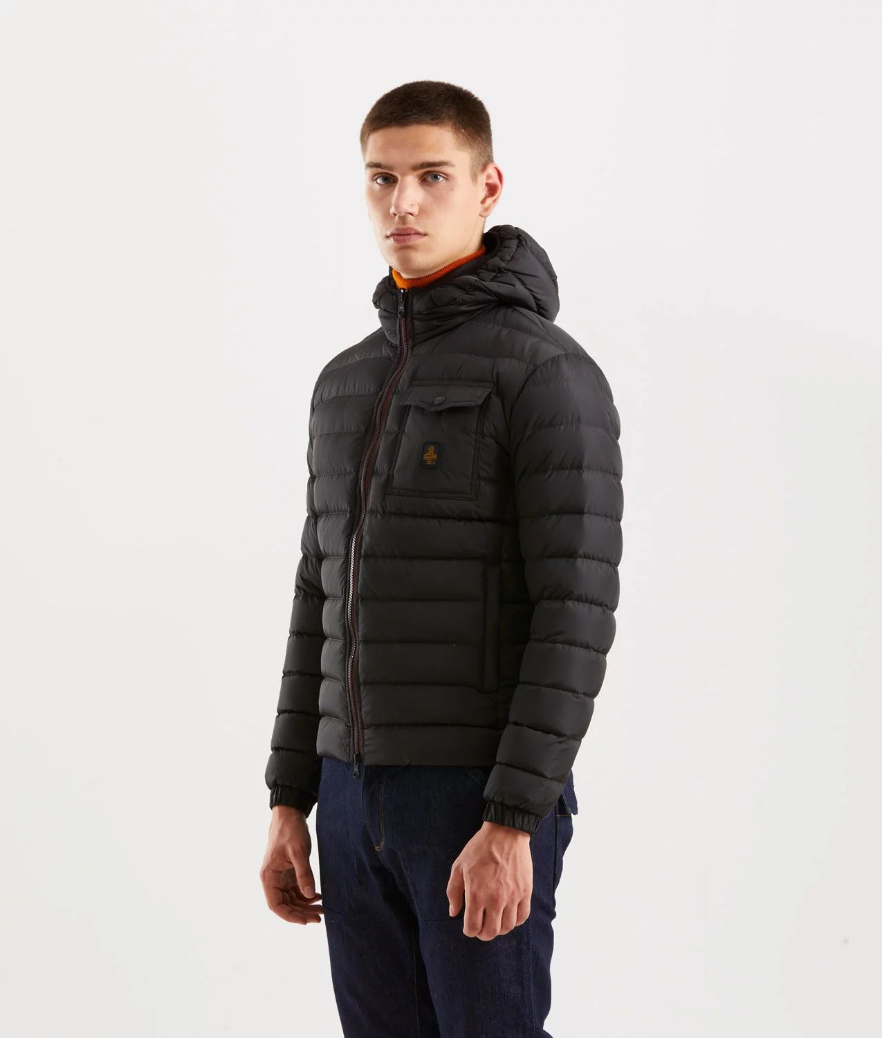 Refrigiwear Sleek Hooded Down Jacket with Pockets - ACCEXO