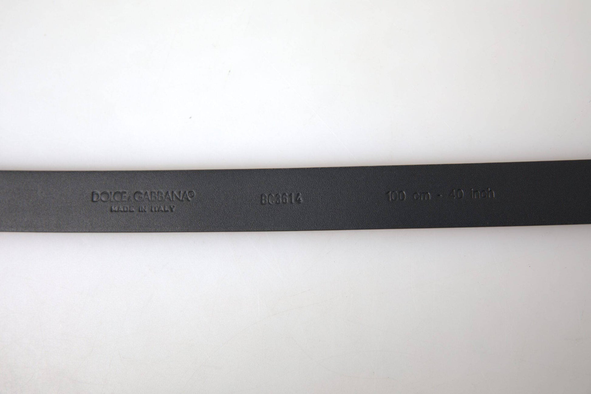 Dolce & Gabbana Elegant Bordeaux Leather Belt with Metal Buckle - ACCEXO