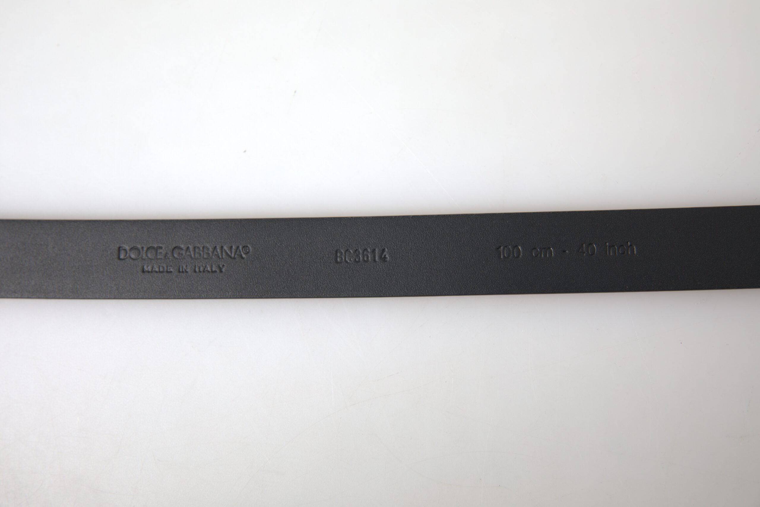 Dolce & Gabbana Elegant Bordeaux Leather Belt with Metal Buckle - ACCEXO