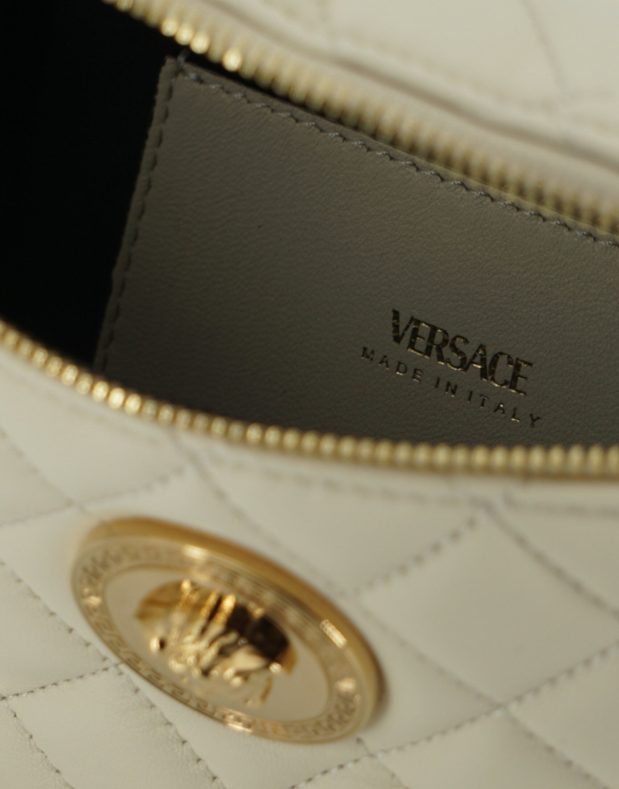 Versace Elegant White Lamb Leather Belt Bag - ACCEXO