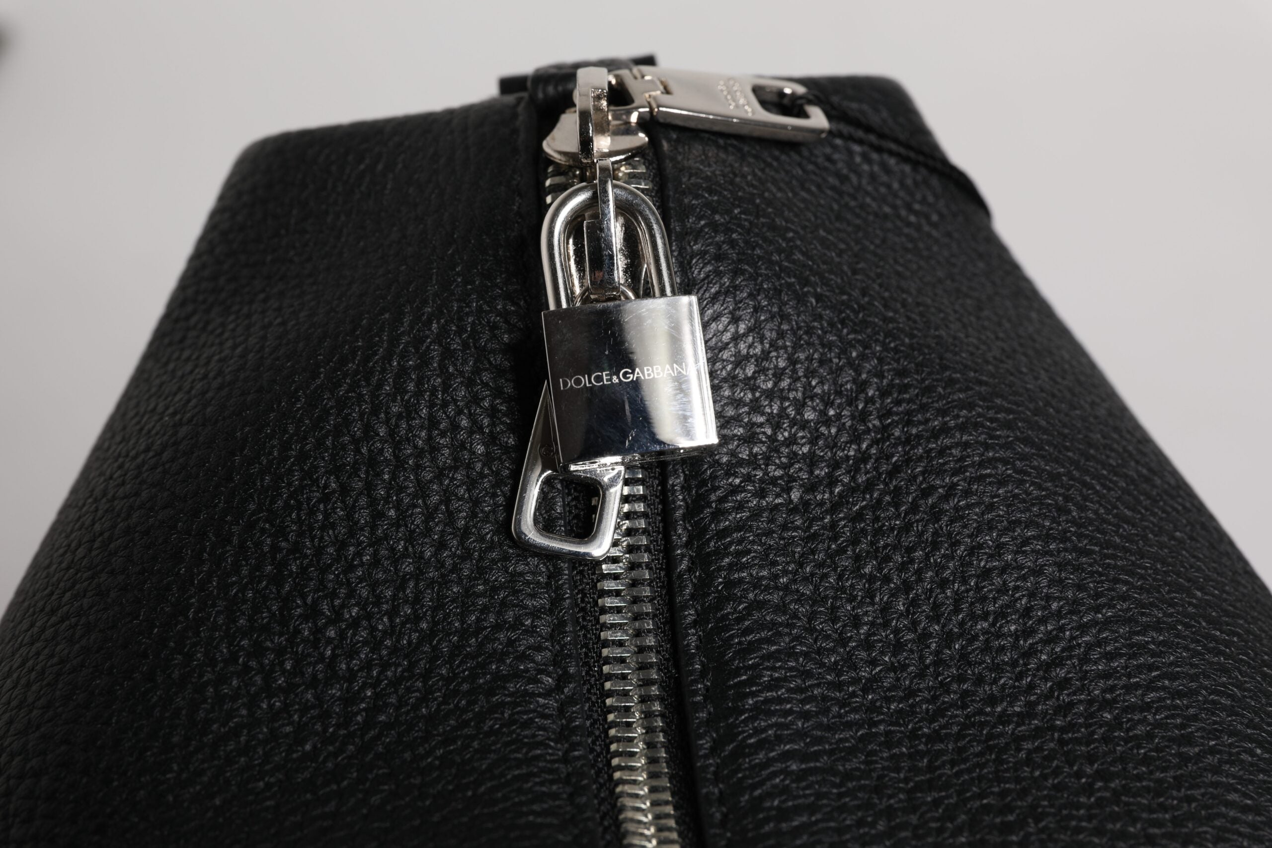 Dolce & Gabbana Black Calfskin Leather Hand Shoulder Duffle Bag - ACCEXO