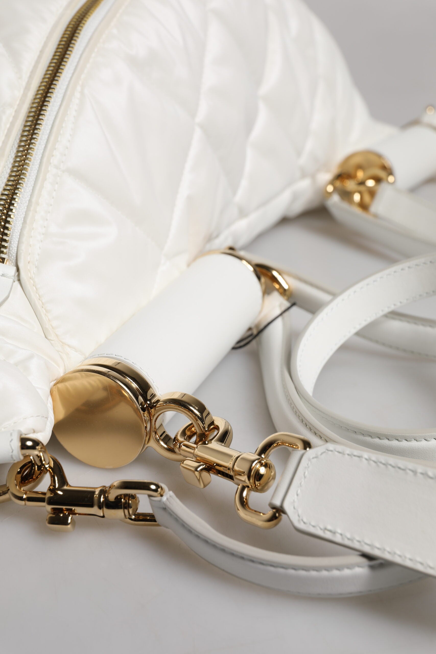 Dolce & Gabbana White Quilted Logo Plaque Belt Waist Fanny Pack Bag - ACCEXO
