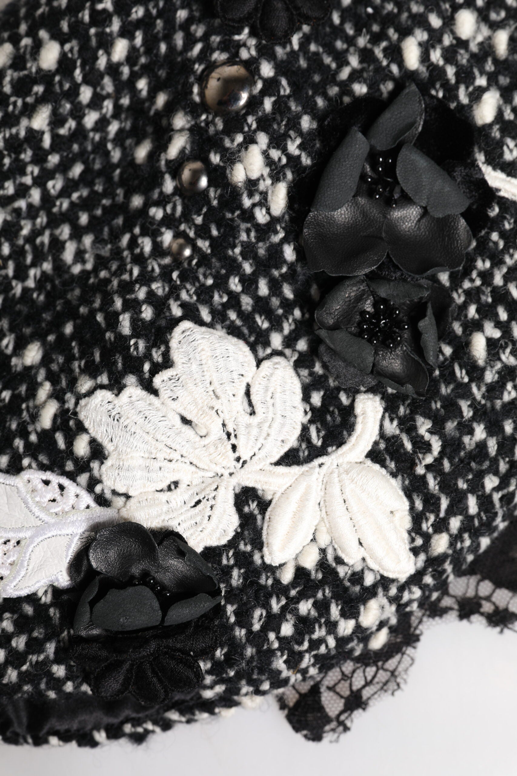 Dolce & Gabbana Black Wool White Floral Embellished Cloche Hat - ACCEXO