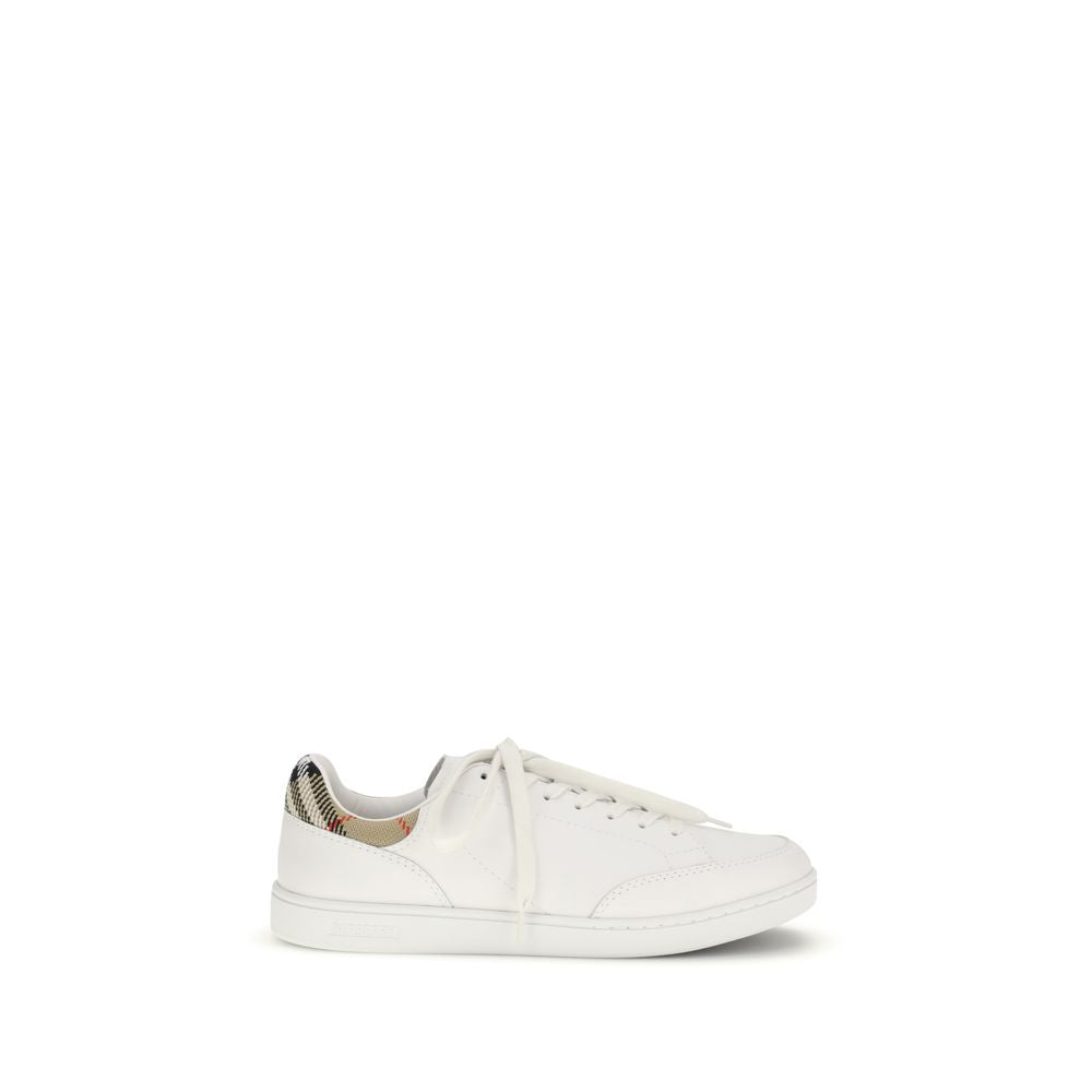 Burberry White Calf Leather Bos Taurus Low Top Sneakers