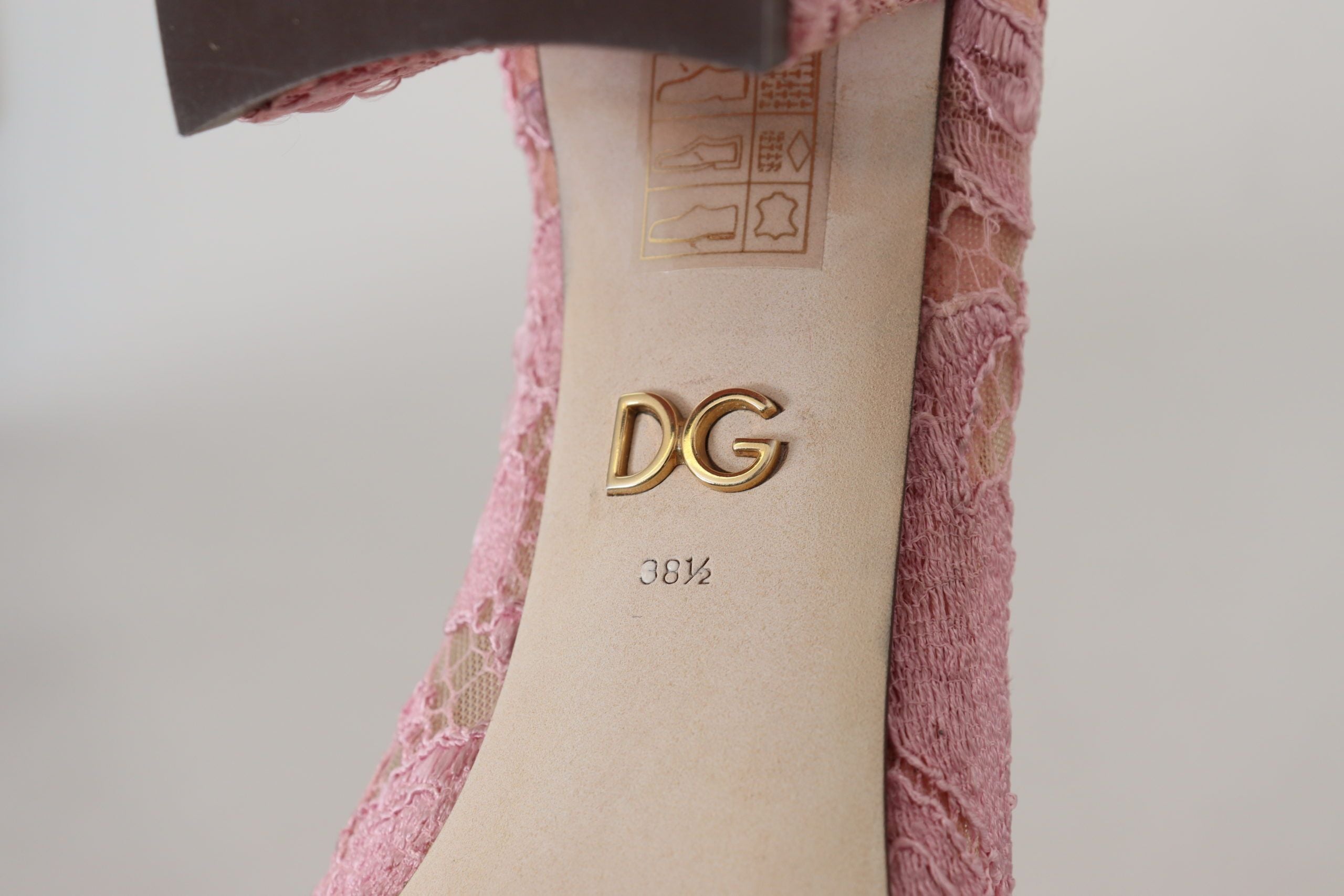 Dolce & Gabbana Pastel Pink Lace Crystal Embellished Pumps - ACCEXO
