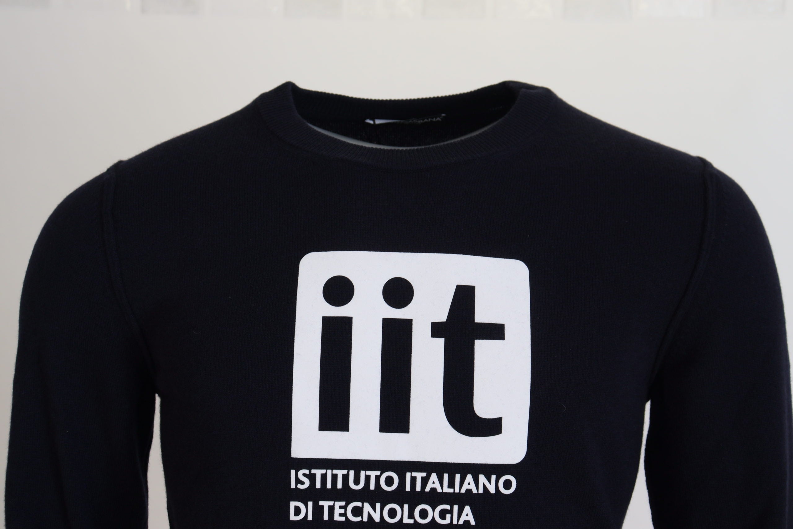 Dolce & Gabbana Elegant Blue Cashmere Pullover Sweater - ACCEXO