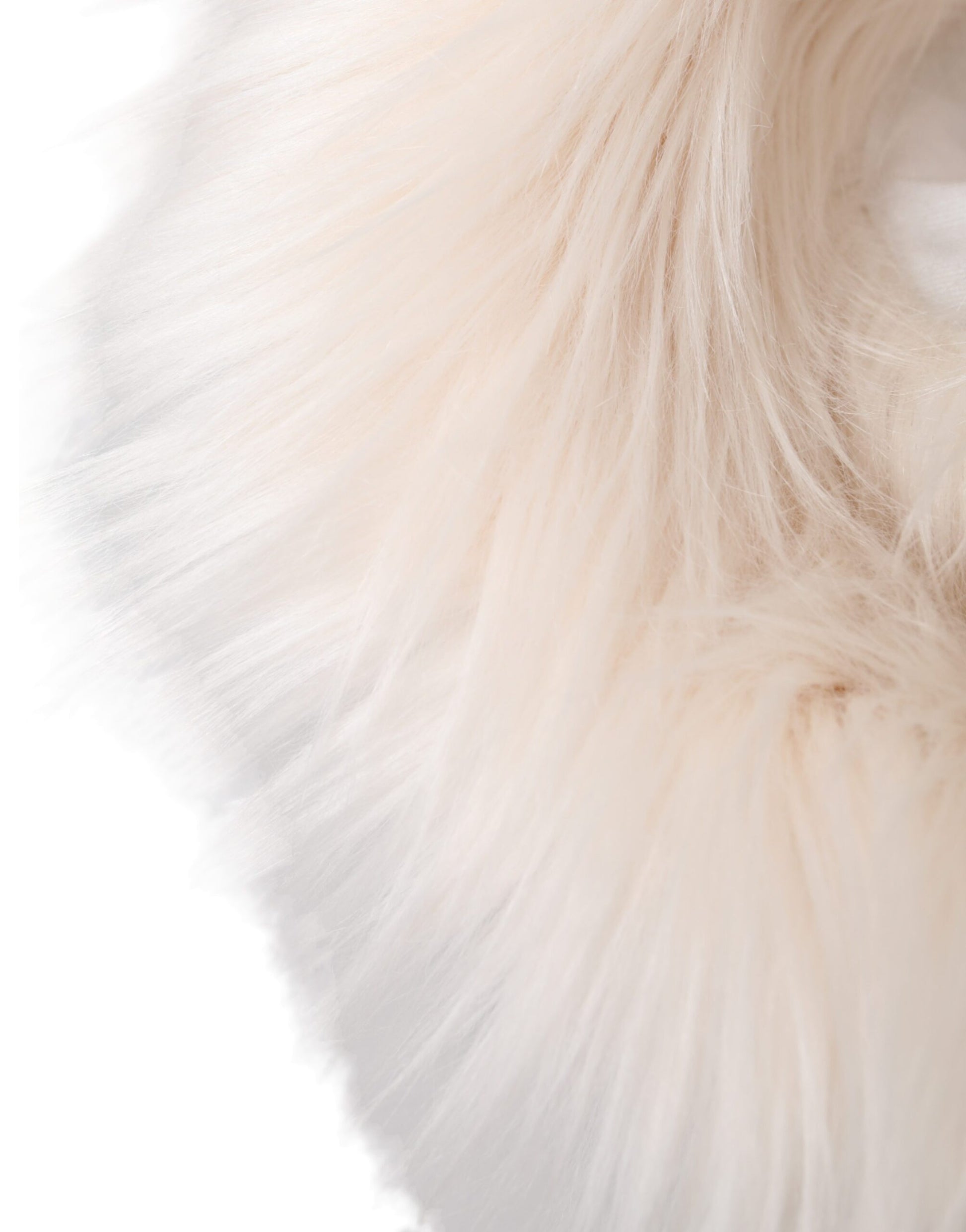 Dolce & Gabbana White Acrylic Fur Womens Bucket Hat - ACCEXO