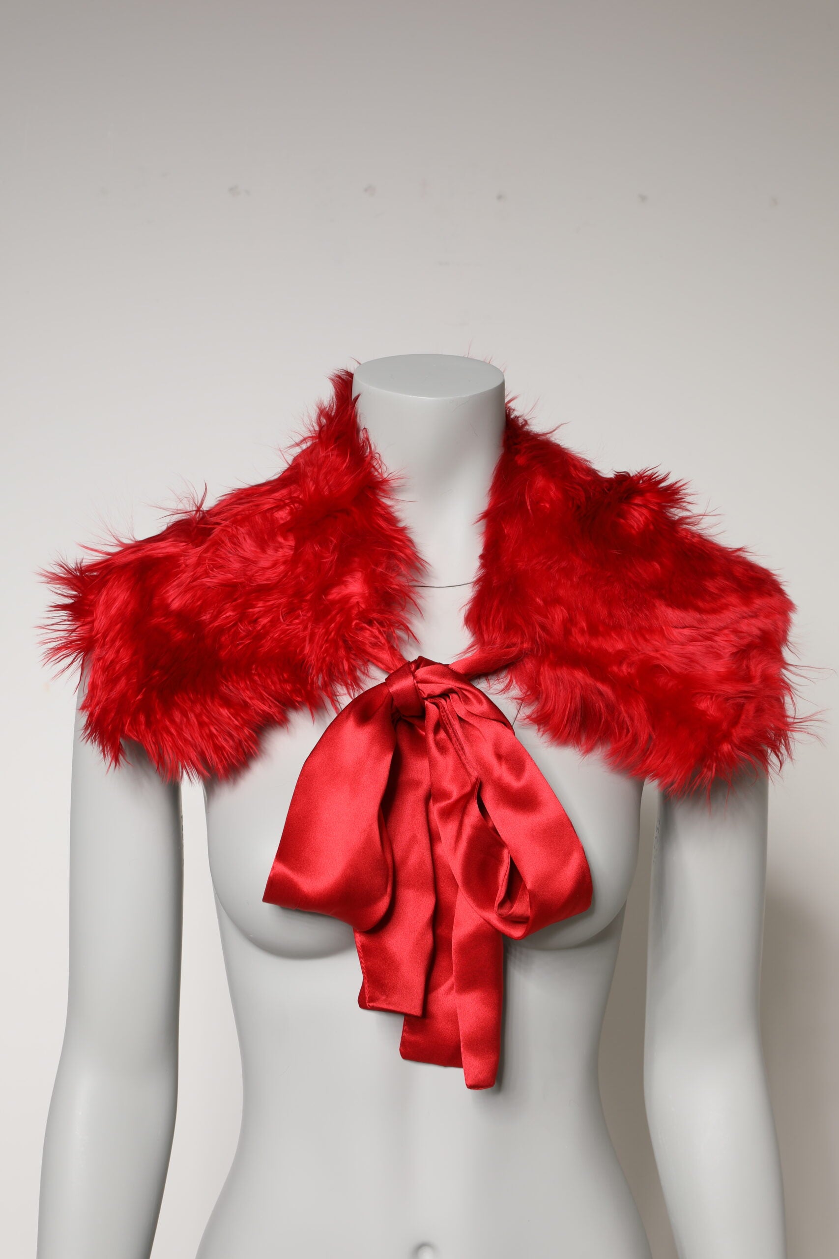 Dolce & Gabbana Red Alpaca Fur Women Neck Warmer Winter Scarf - ACCEXO