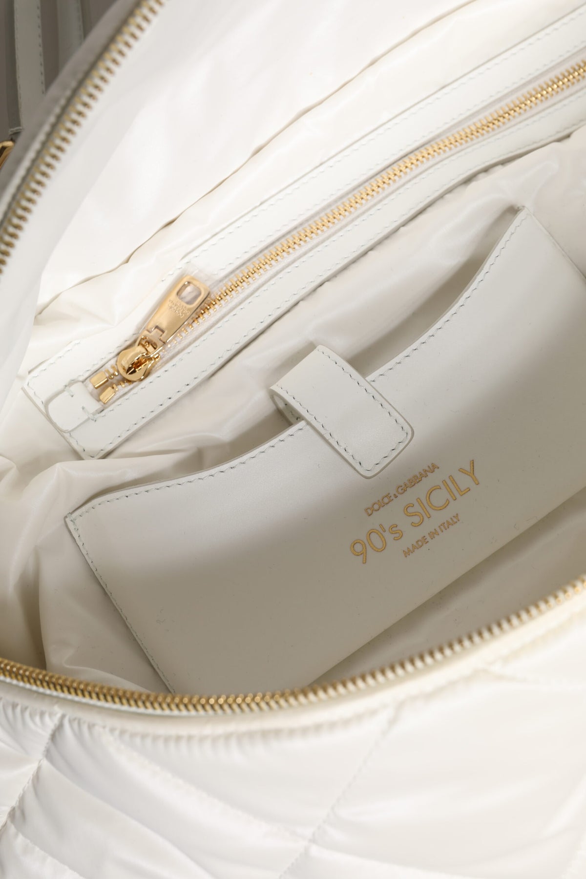 Dolce & Gabbana White Quilted Logo Plaque Belt Waist Fanny Pack Bag for Women