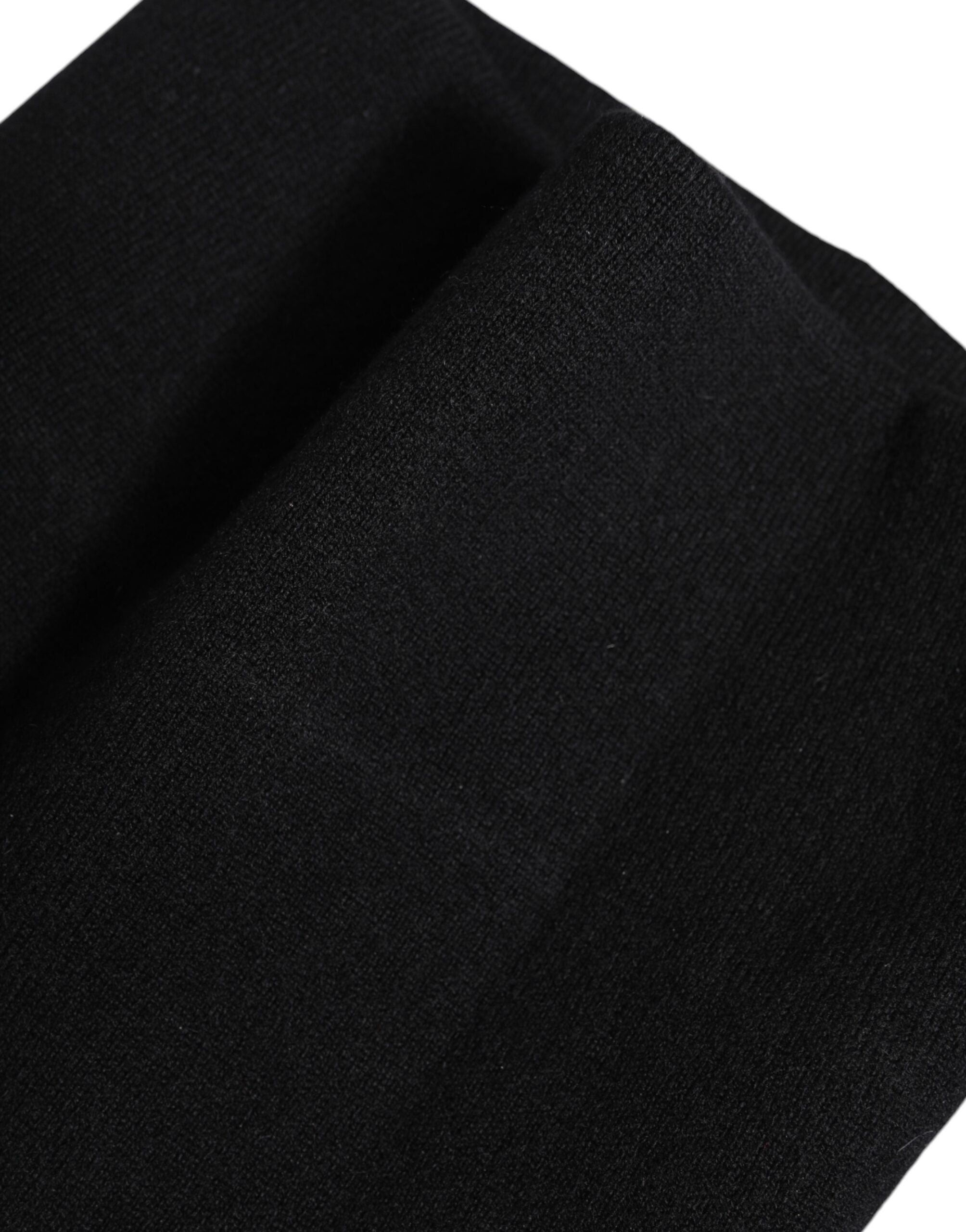 Dolce & Gabbana Black Cashmere Knitted Neck Warmer Foulard Scarf for Women