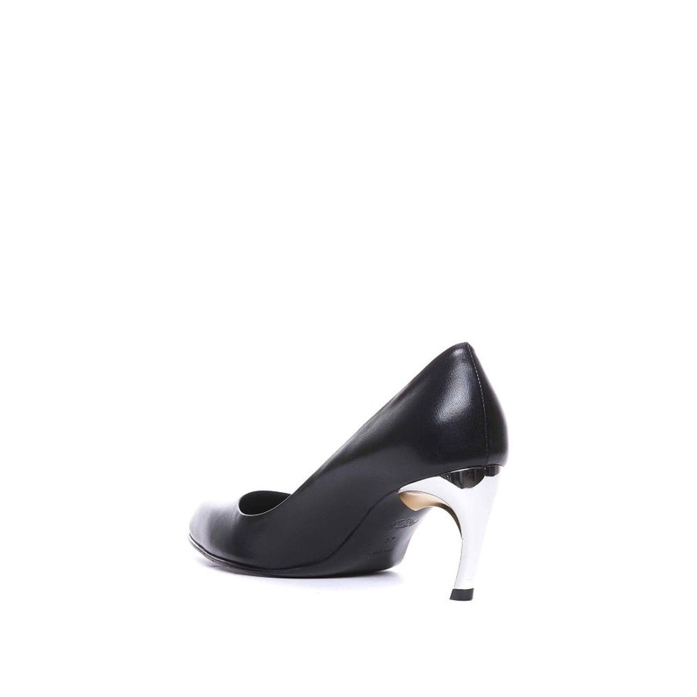 Alexander McQueen Armadillo Leather Pumps - ACCEXO