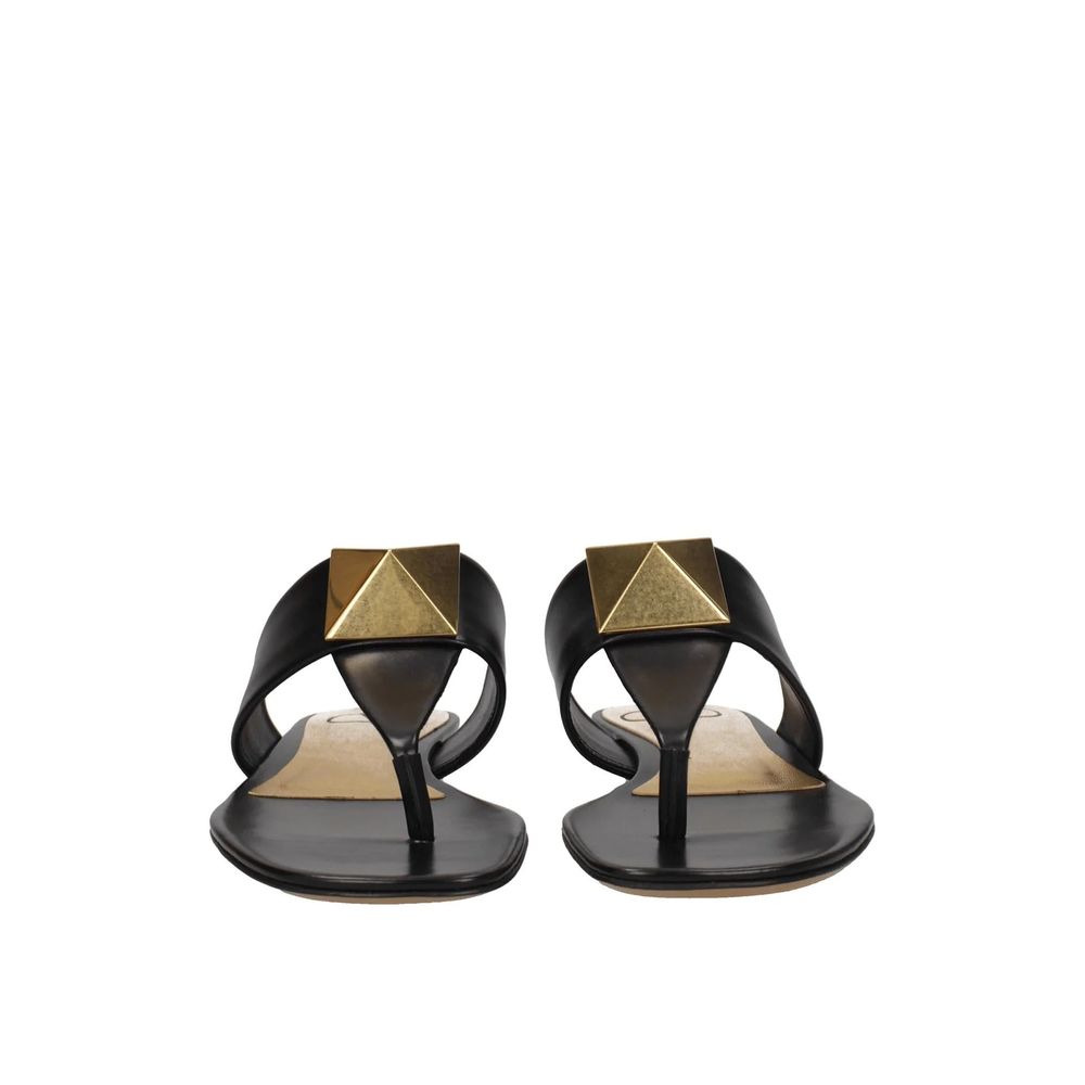 Valentino Garavani One Stud Leather Thong Sandals - ACCEXO