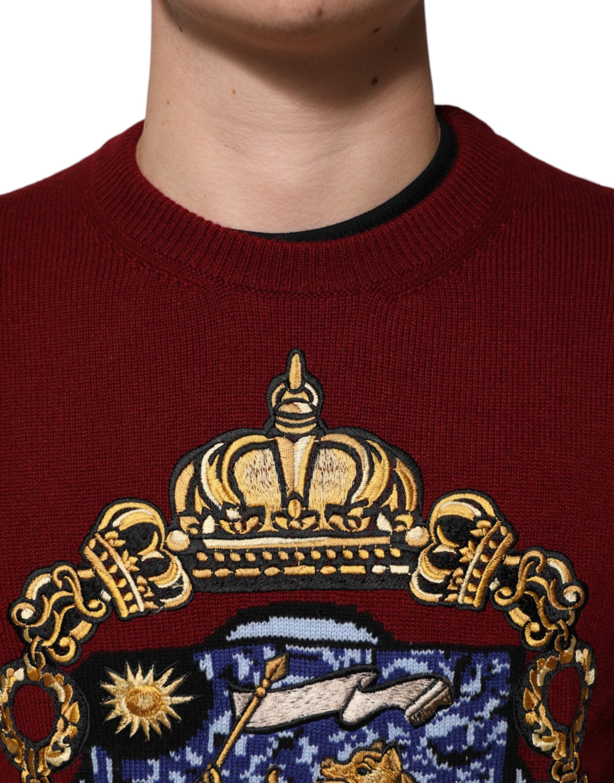 Dolce & Gabbana Burgundy Cashmere Lion Crest Pullover Sweater - ACCEXO